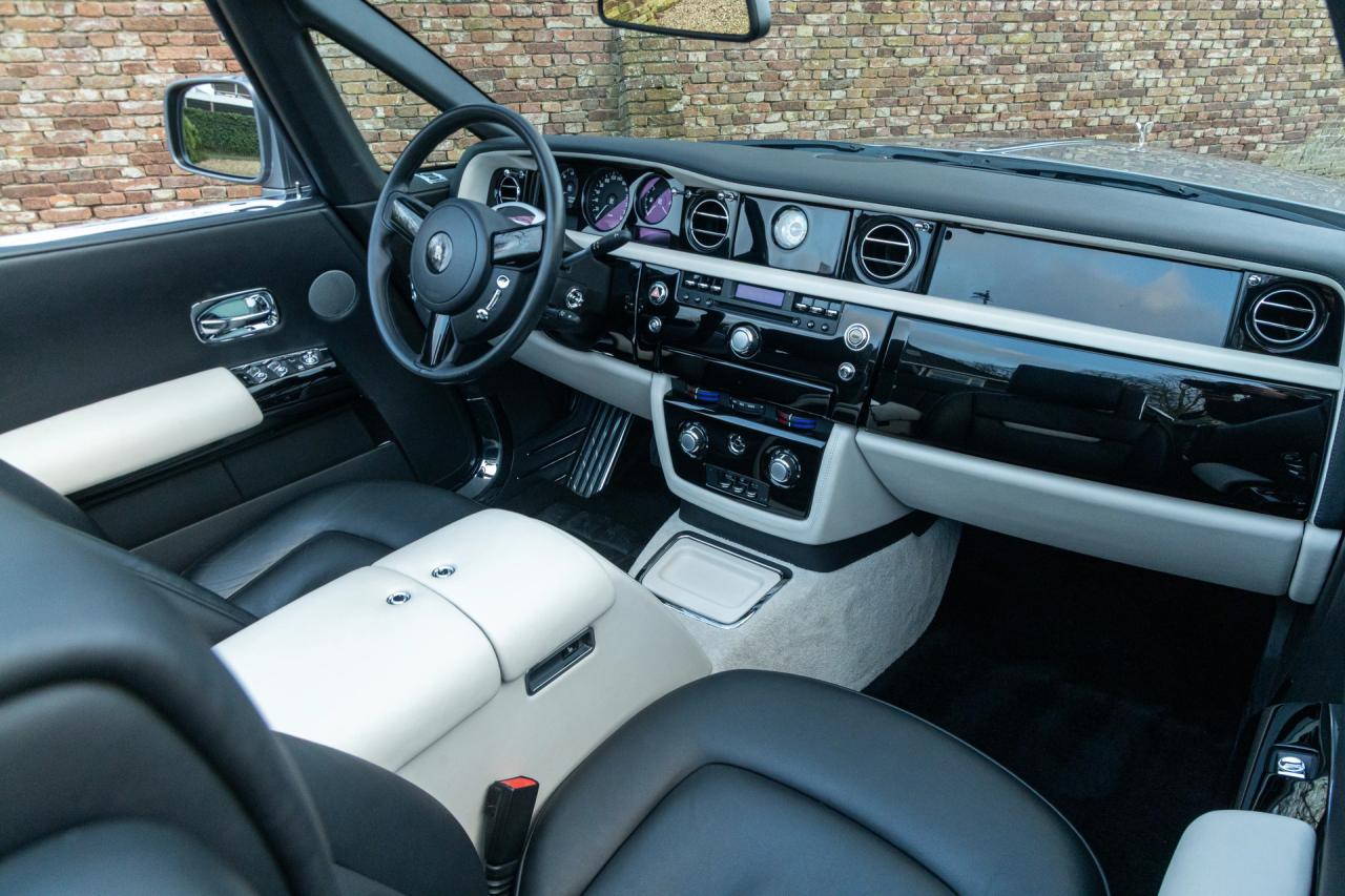 2009 Rolls - Royce Phantom Drophead Coup&eacute; &ldquo;One of the finest&rdquo;