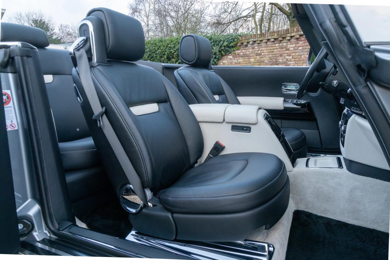 2009 Rolls - Royce Phantom Drophead Coup&eacute; &ldquo;One of the finest&rdquo;