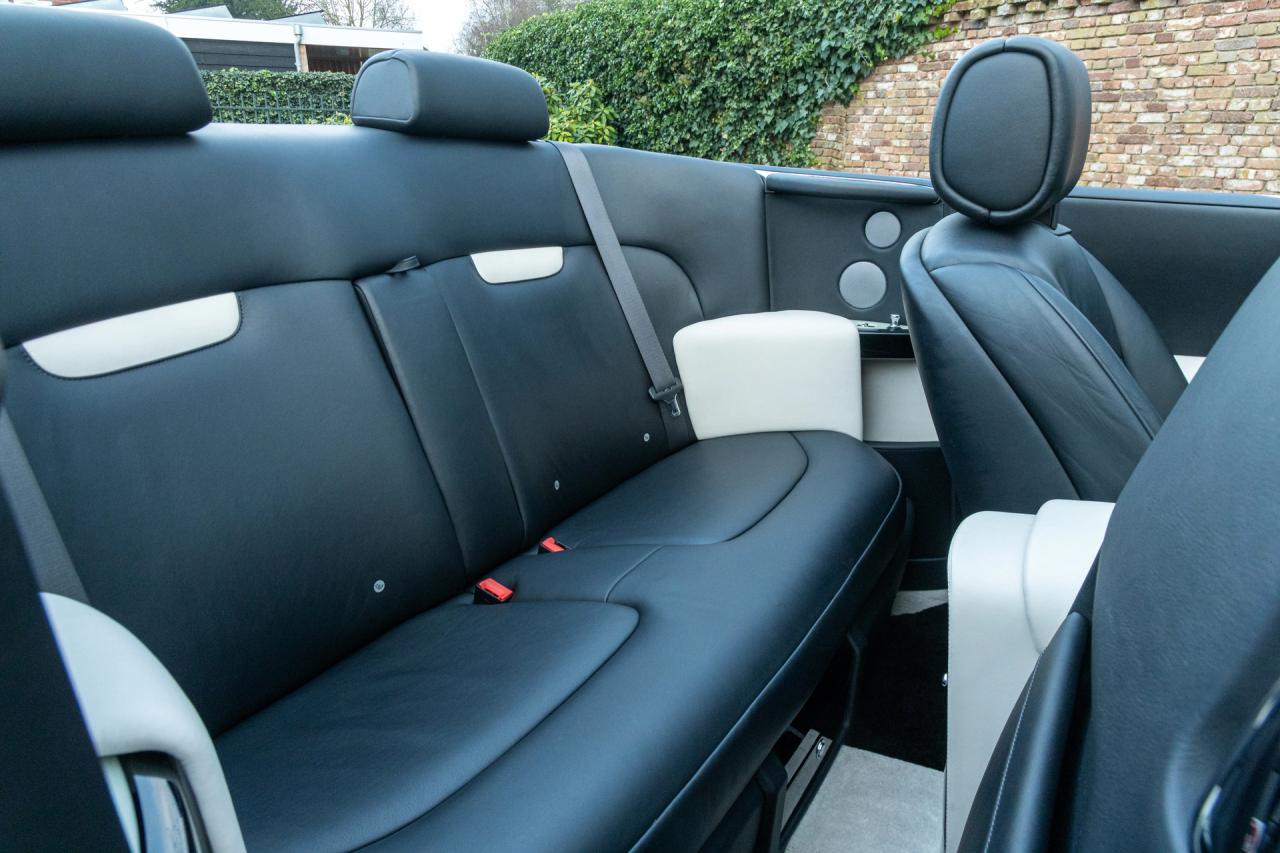 2009 Rolls - Royce Phantom Drophead Coup&eacute; &ldquo;One of the finest&rdquo;