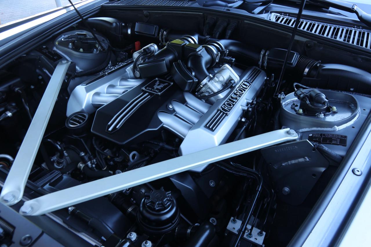 2009 Rolls - Royce Phantom Drophead Coup&eacute; &ldquo;One of the finest&rdquo;