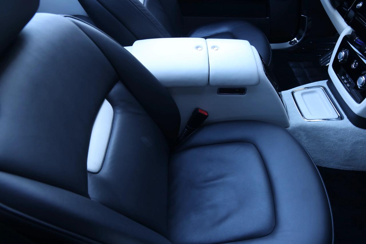 2009 Rolls - Royce Phantom Drophead Coup&eacute; &ldquo;One of the finest&rdquo;
