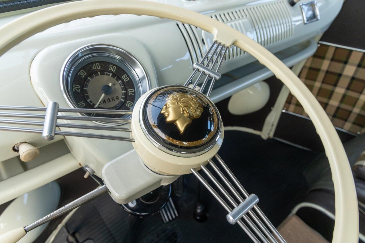 1967 Volkswagen T1 &ldquo;Samba-Customized&rdquo;/ Micro Bus