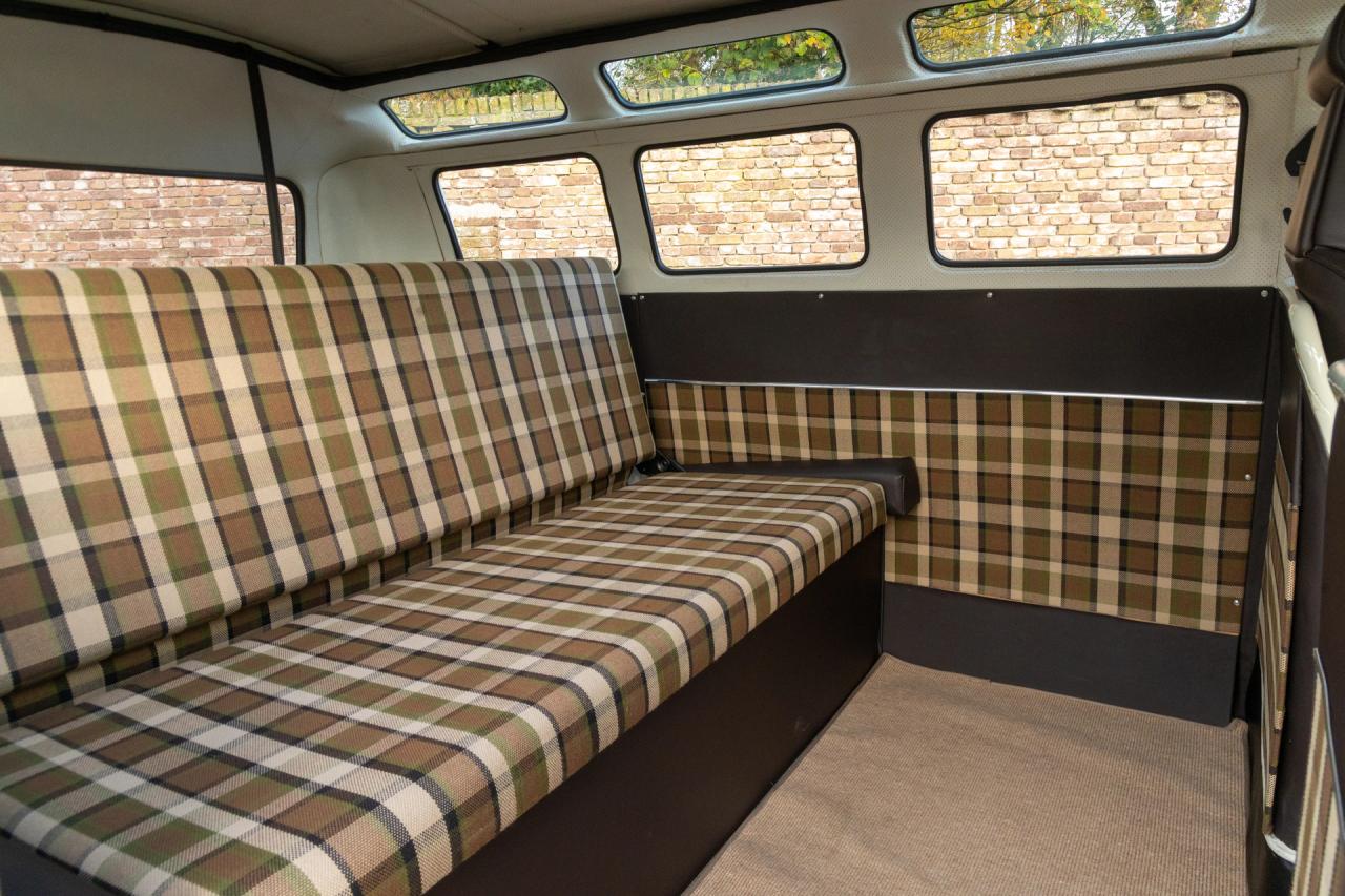 1967 Volkswagen T1 &ldquo;Samba-Customized&rdquo;/ Micro Bus