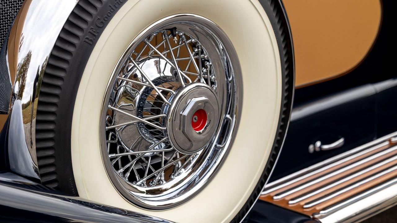 1935 Duesenberg Supercharged Model J LaGrande Dual-Cowl Phaeton