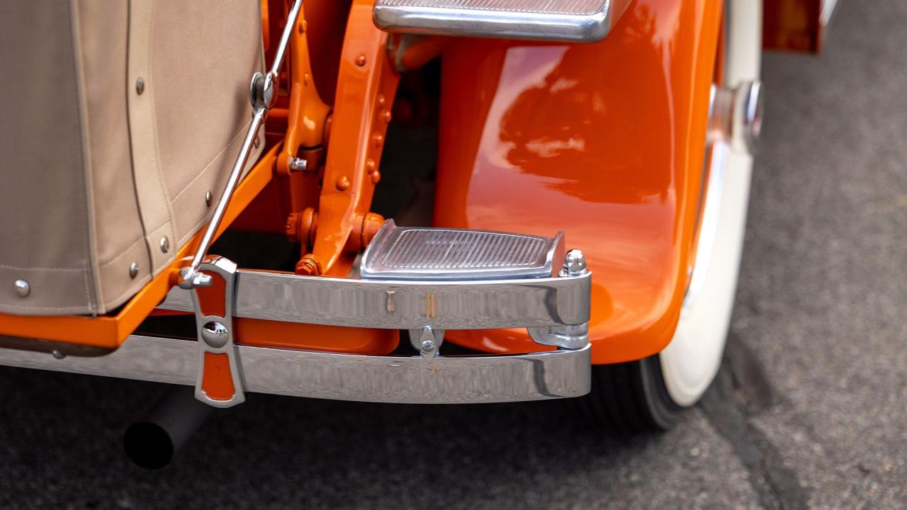 1929 Packard 640 Custom Eight Runabout