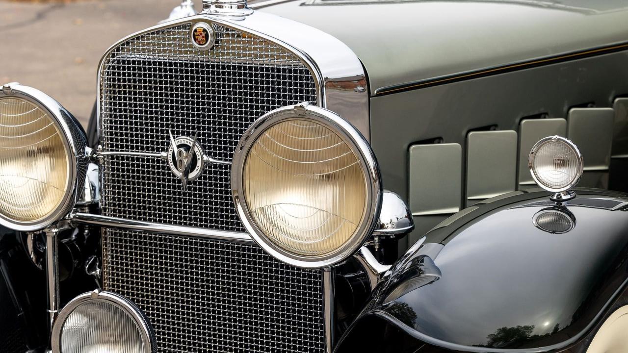 1931 Cadillac Series 355A V-8 Fleetwood Convertible Coupe