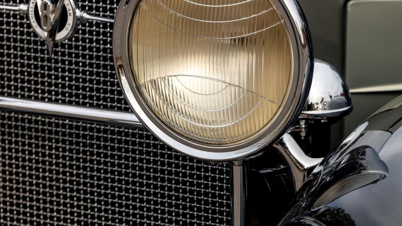 1931 Cadillac Series 355A V-8 Fleetwood Convertible Coupe