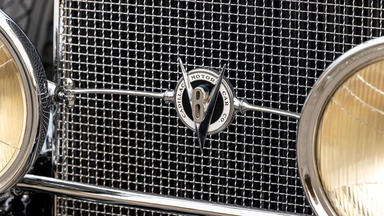 1931 Cadillac Series 355A V-8 Fleetwood Convertible Coupe