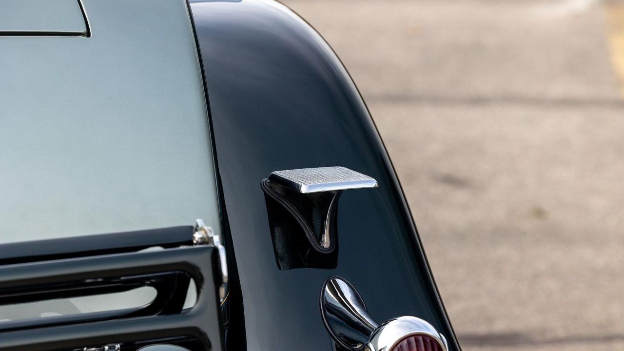 1931 Cadillac Series 355A V-8 Fleetwood Convertible Coupe