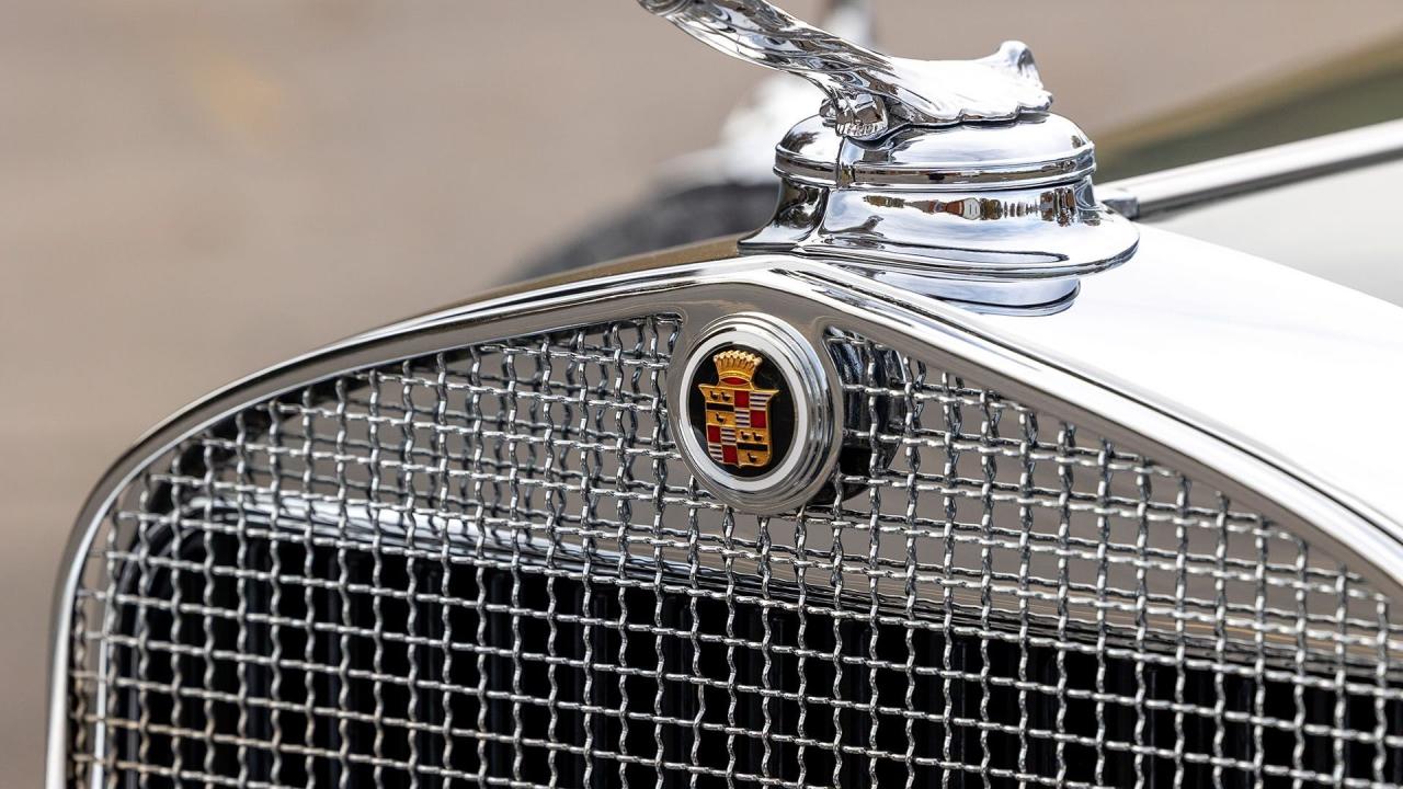 1931 Cadillac Series 355A V-8 Fleetwood Convertible Coupe