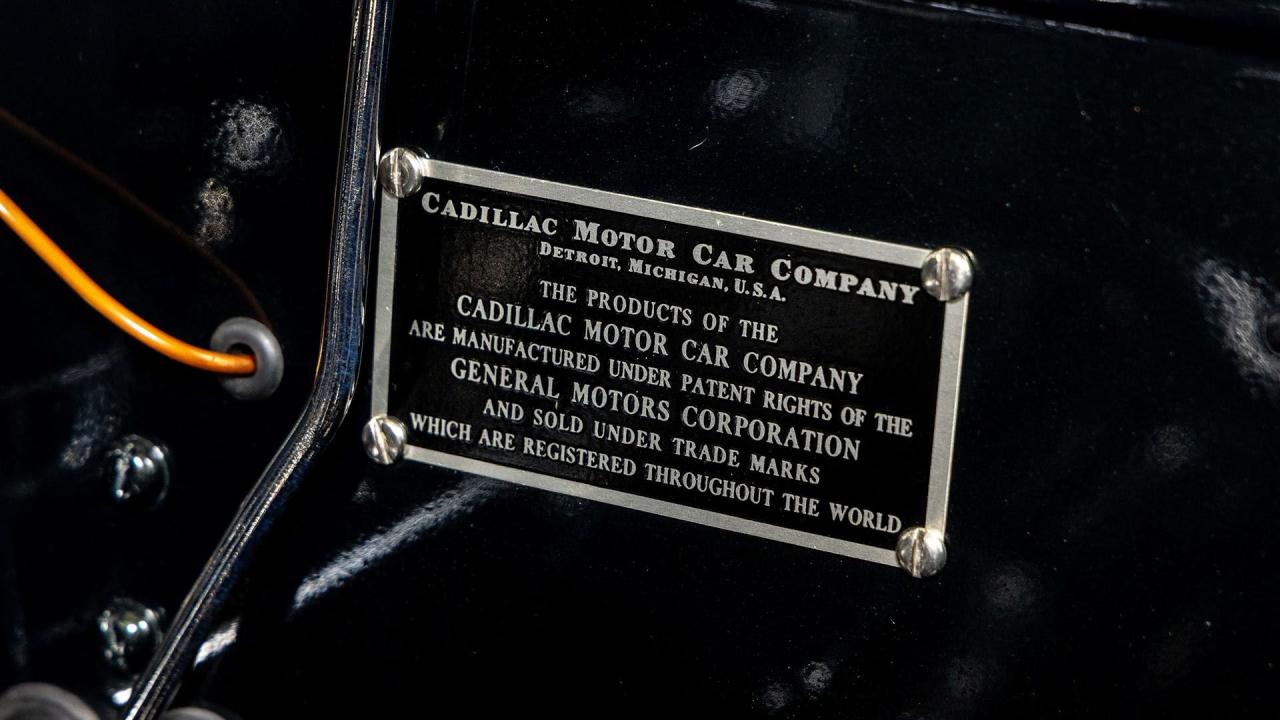 1931 Cadillac Series 355A V-8 Fleetwood Convertible Coupe