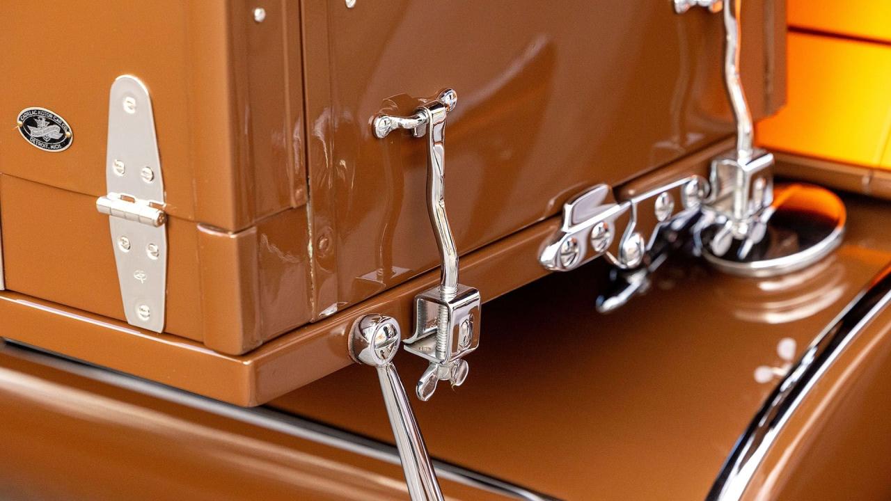 1931 Cadillac Series 370A V-12 Fleetwood Five-Passenger Phaeton