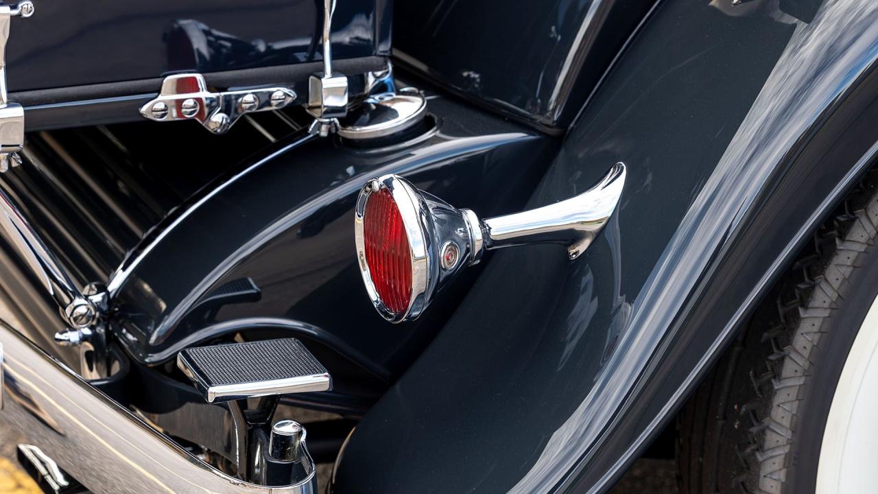 1931 Cadillac Series 452A V-16 Fleetwood Convertible Coupe