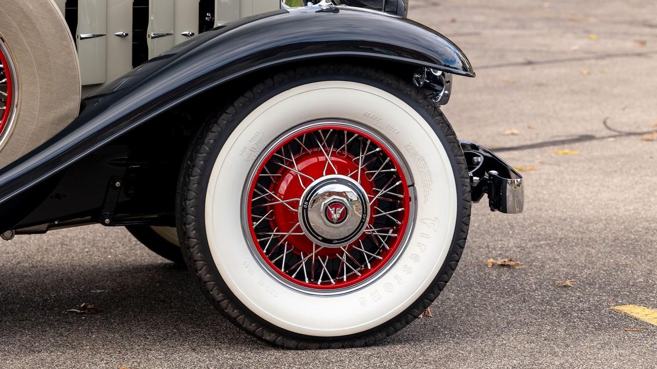 1931 Cadillac Series 452A V-16 Fleetwood Convertible Coupe