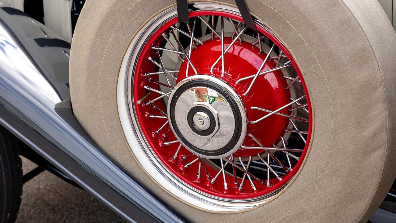 1931 Cadillac Series 452A V-16 Fleetwood Convertible Coupe