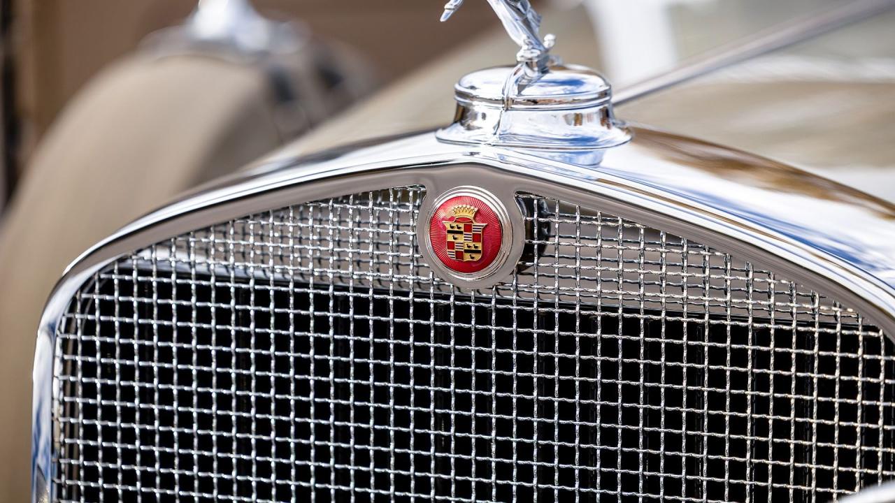 1931 Cadillac Series 452A V-16 Fleetwood Convertible Coupe