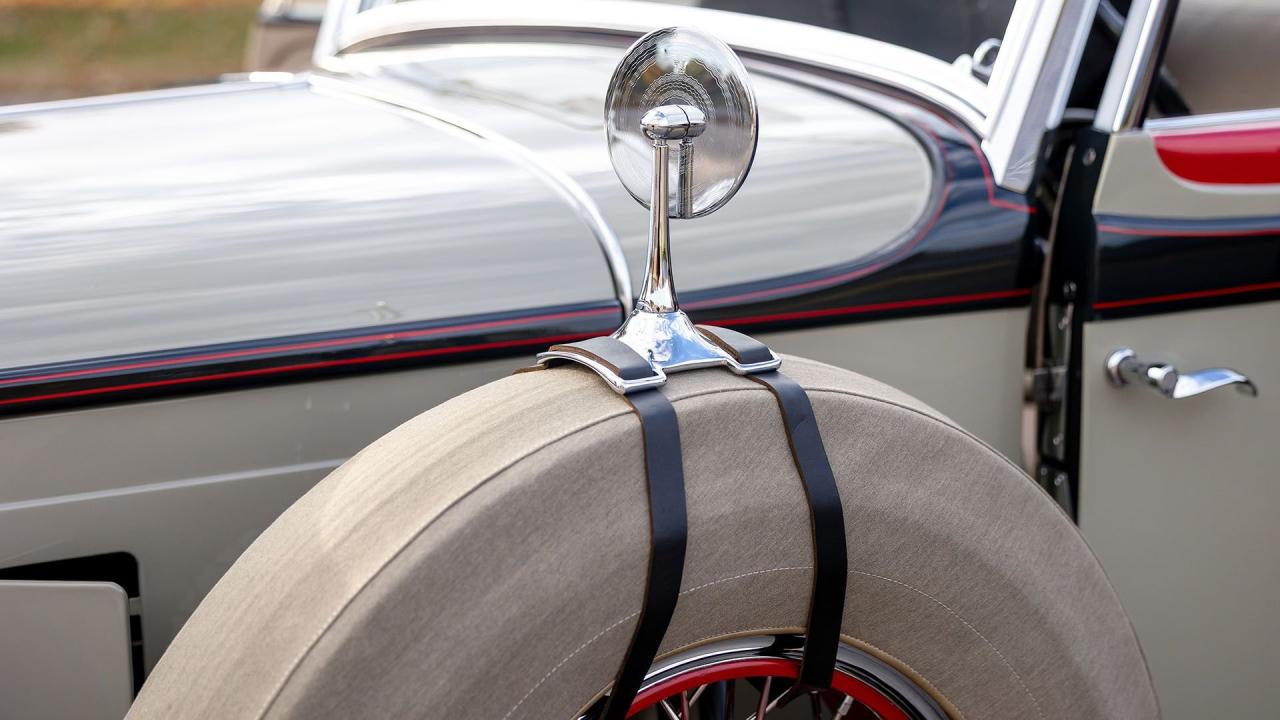 1931 Cadillac Series 452A V-16 Fleetwood Convertible Coupe