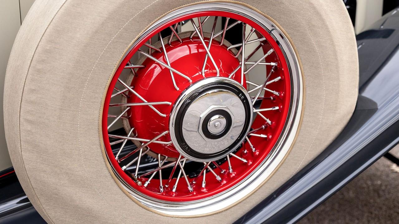 1931 Cadillac Series 452A V-16 Fleetwood Convertible Coupe