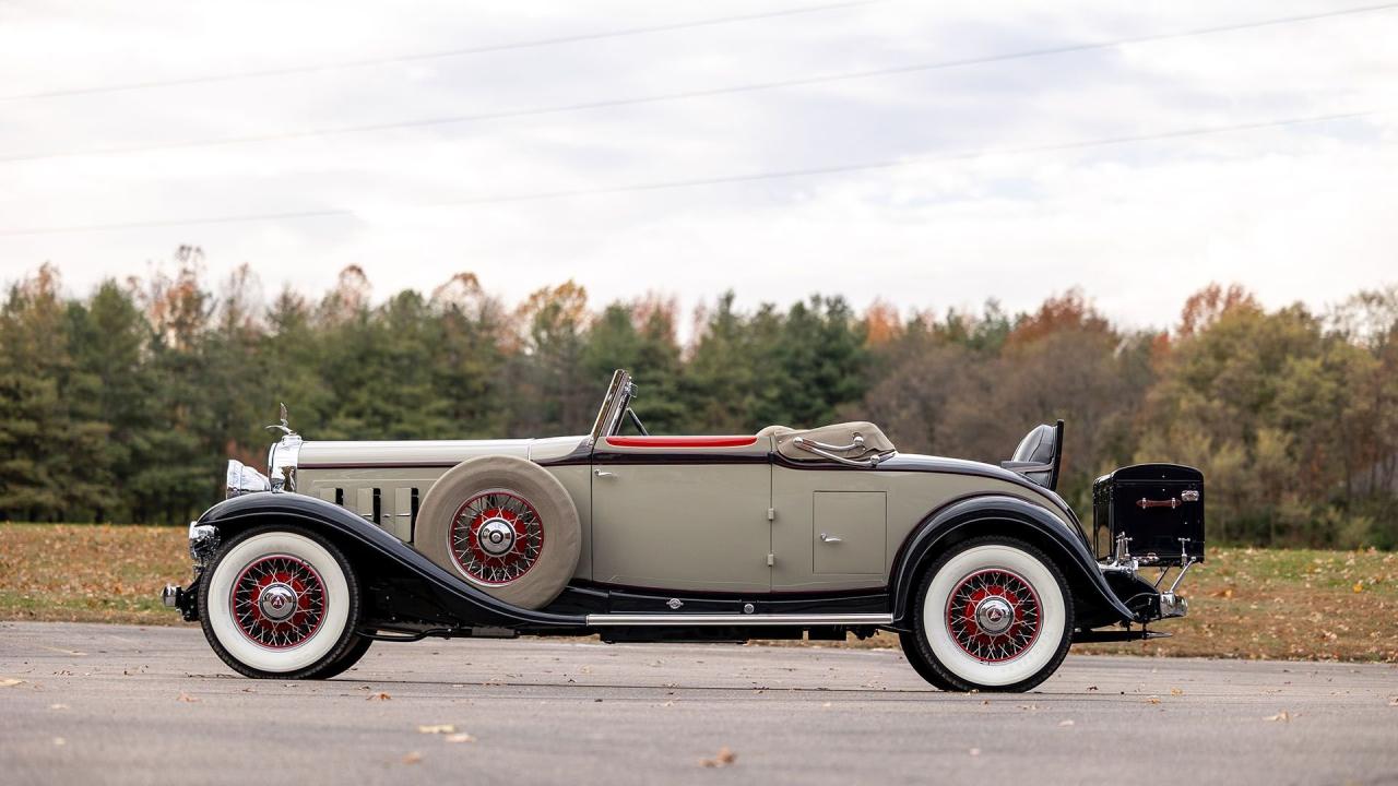 1931 Cadillac Series 452A V-16 Fleetwood Convertible Coupe