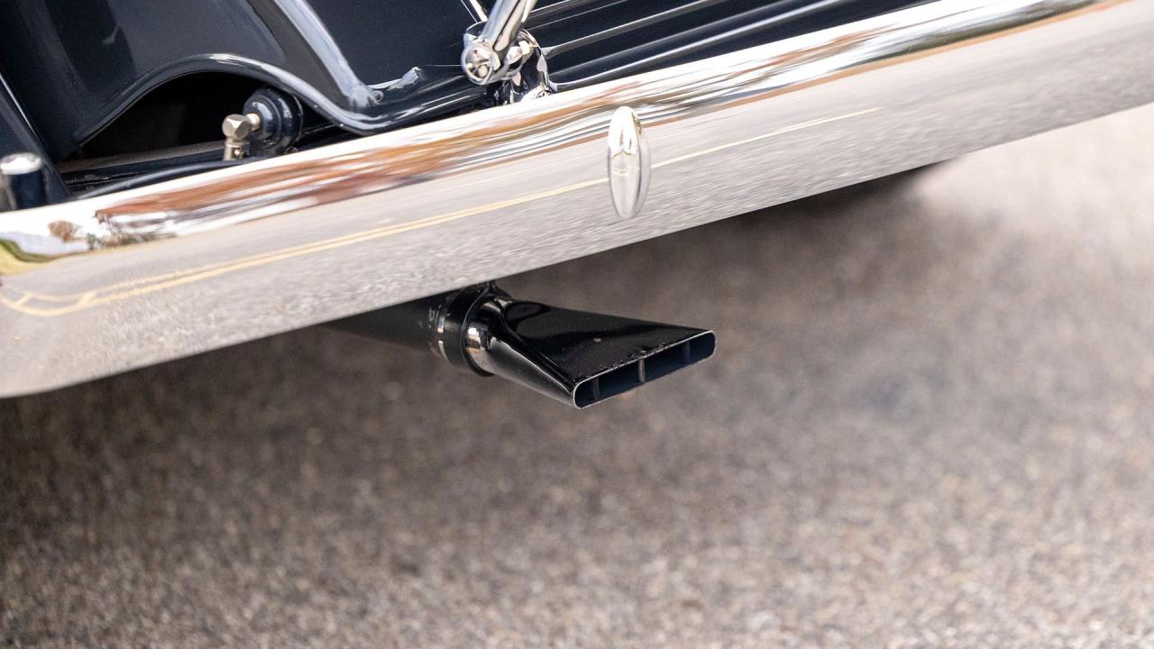 1931 Cadillac Series 452A V-16 Fleetwood Convertible Coupe