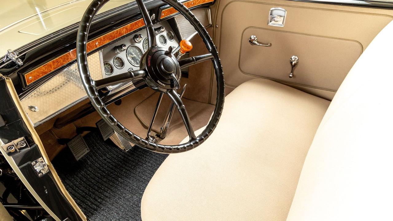 1931 Cadillac Series 452A V-16 Fleetwood Convertible Coupe