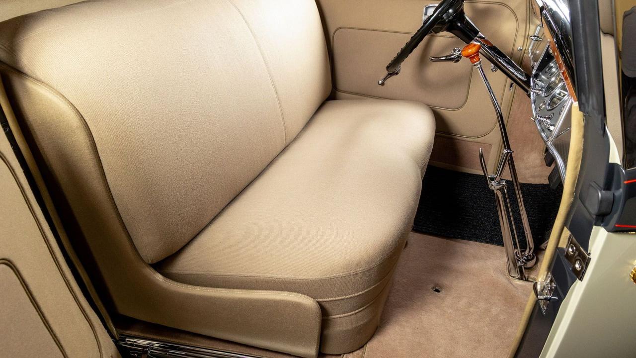 1931 Cadillac Series 452A V-16 Fleetwood Convertible Coupe