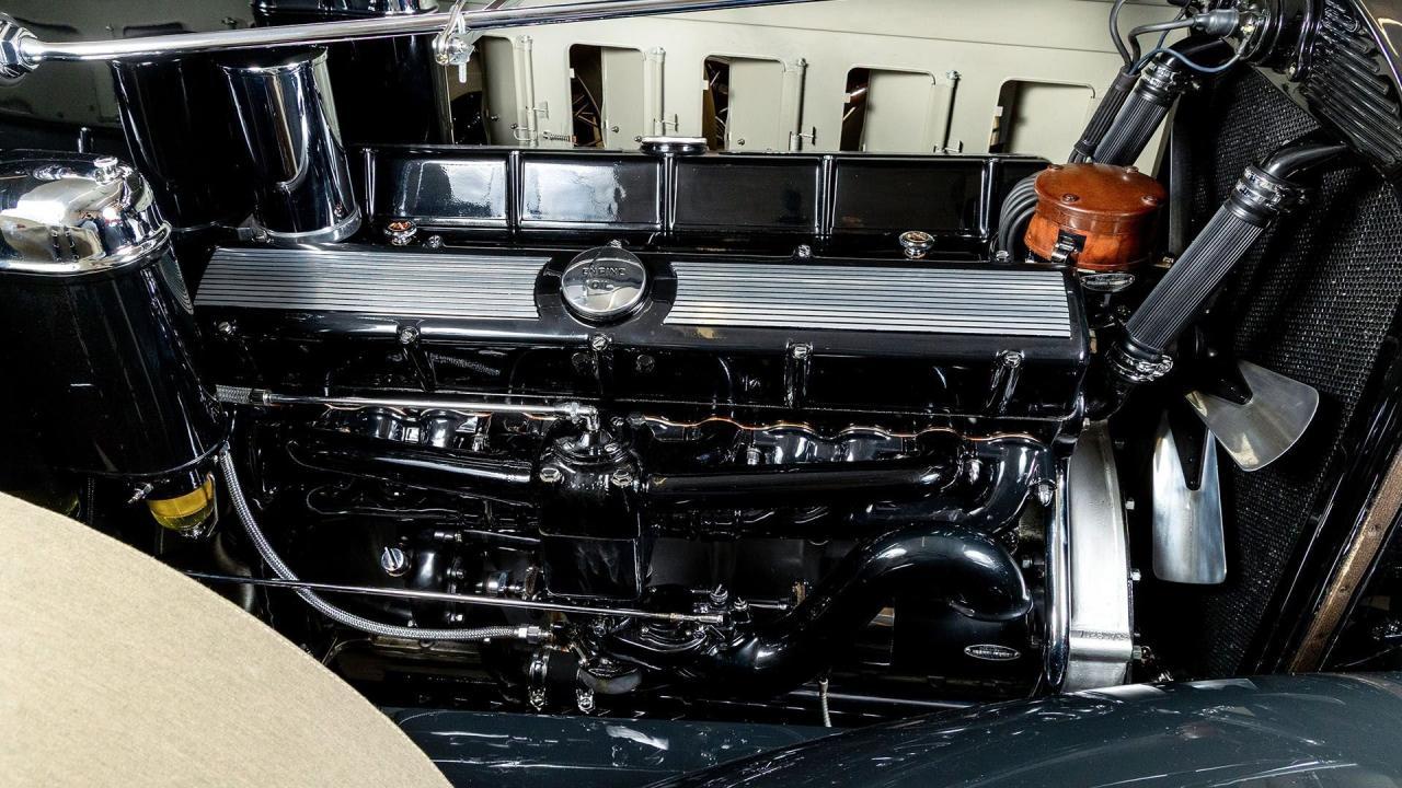 1931 Cadillac Series 452A V-16 Fleetwood Convertible Coupe