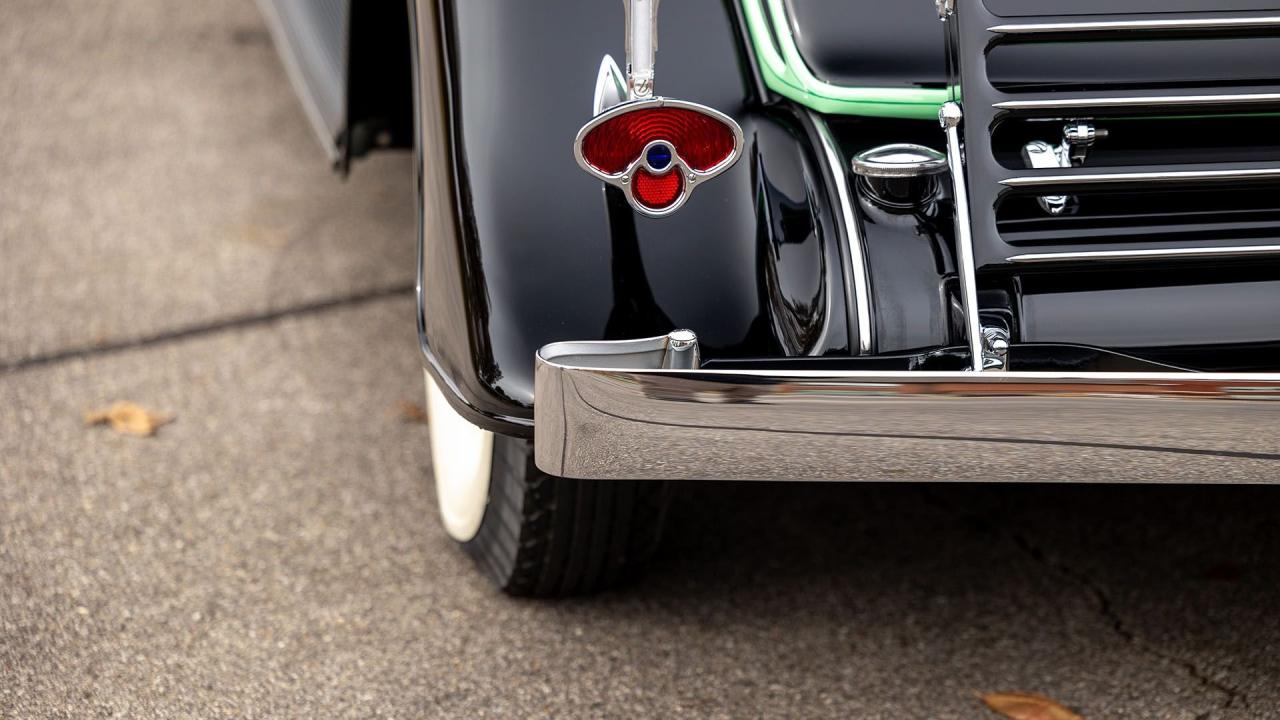 1933 LaSalle Series 345C V-8 Convertible Coupe