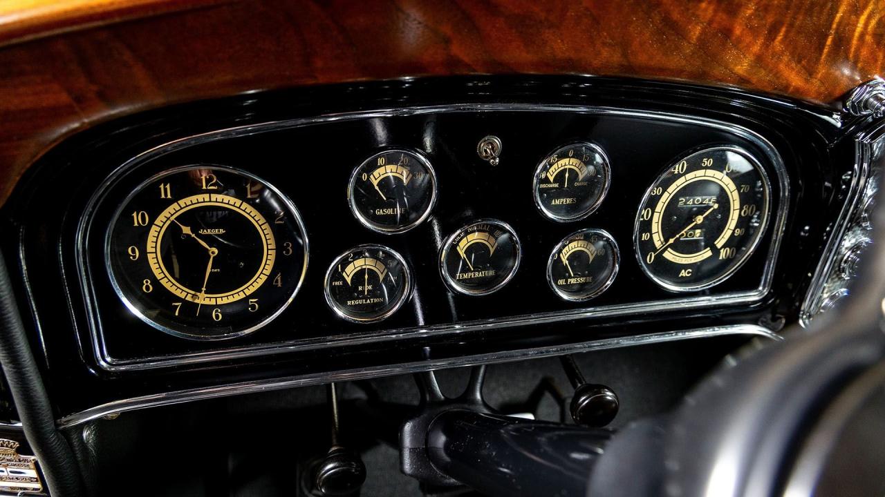 1933 LaSalle Series 345C V-8 Convertible Coupe