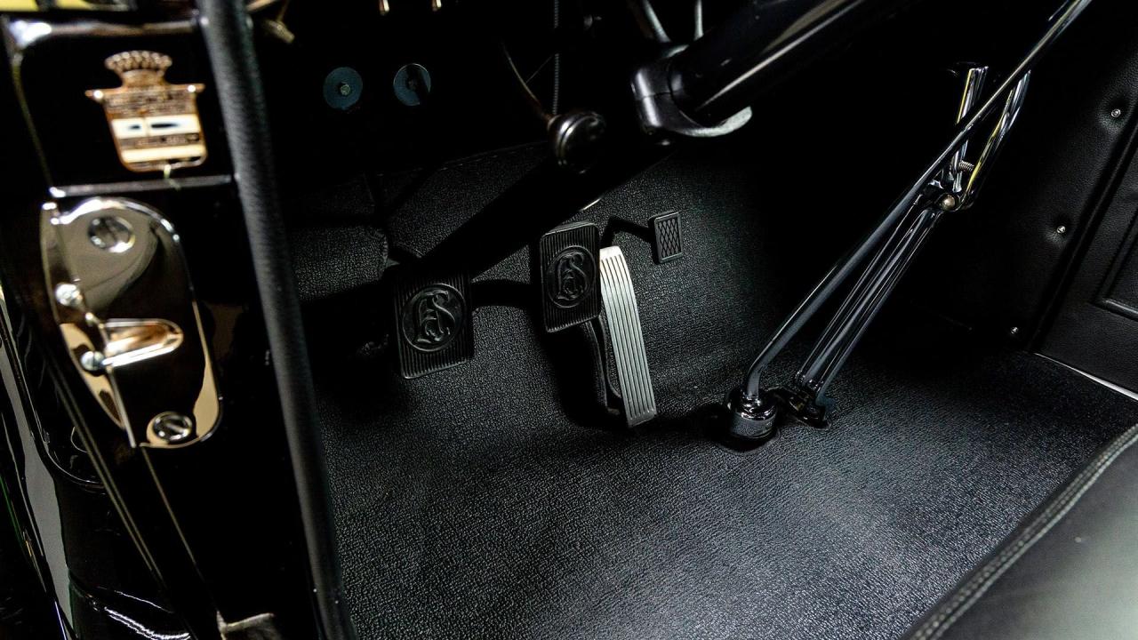 1933 LaSalle Series 345C V-8 Convertible Coupe