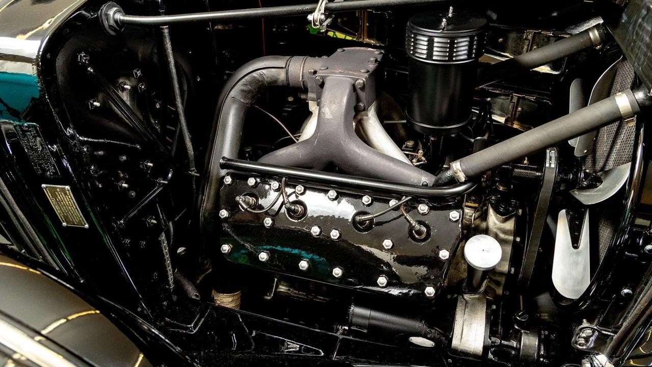 1933 LaSalle Series 345C V-8 Convertible Coupe