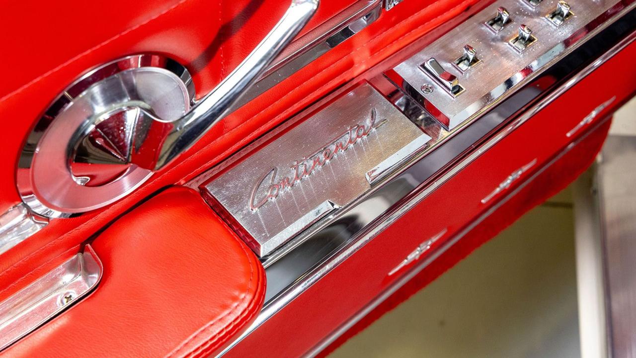 1960 Lincoln Continental Mark V Convertible