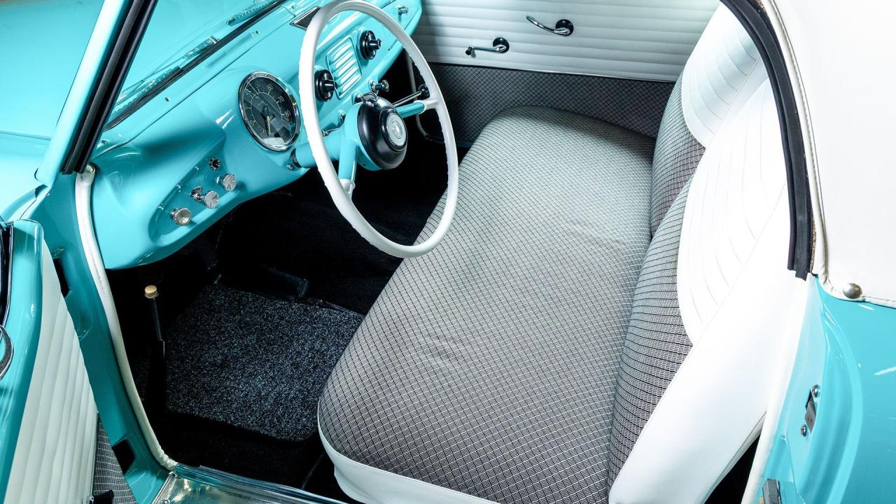 1960 Nash Metropolitan 1500 Convertible