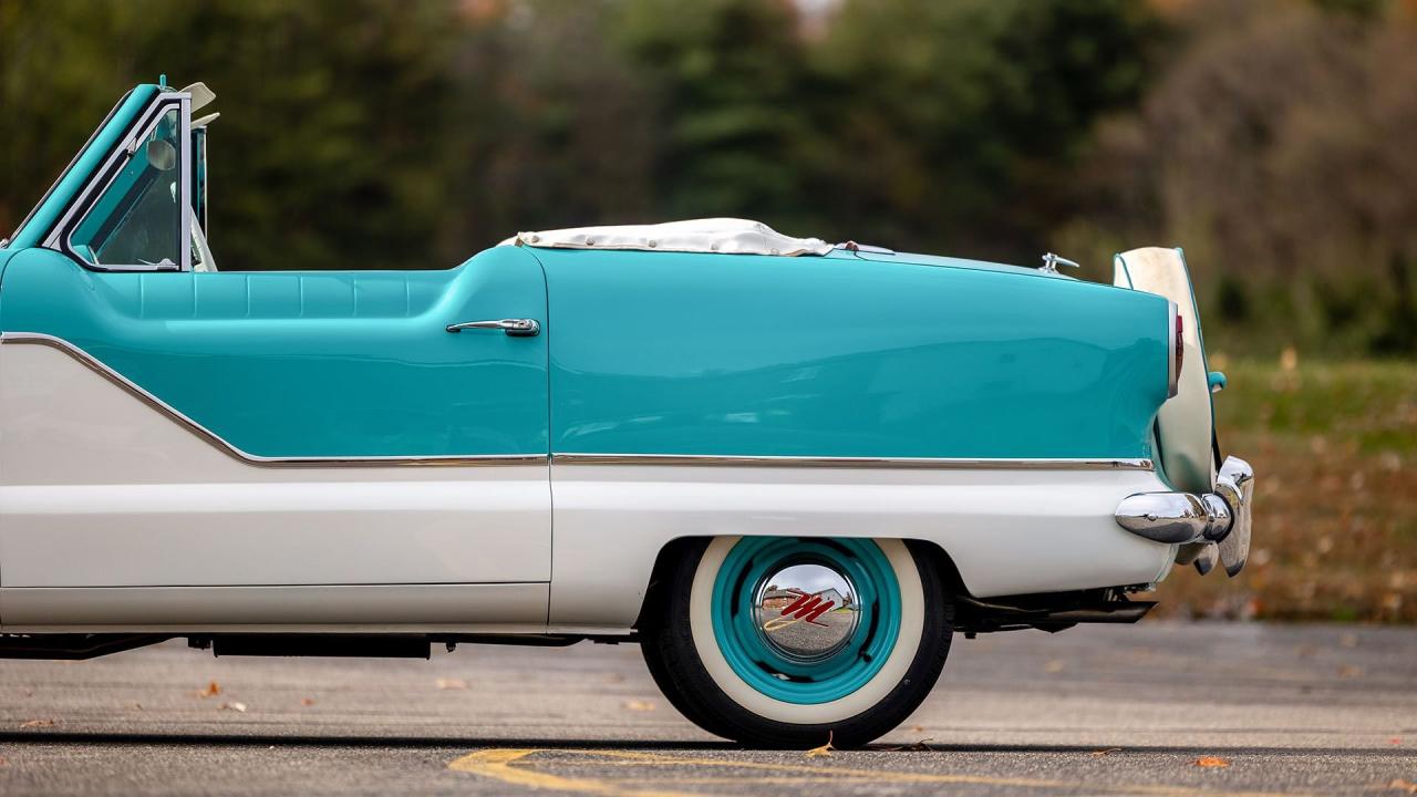 1960 Nash Metropolitan 1500 Convertible
