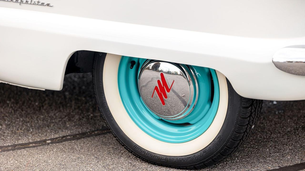 1960 Nash Metropolitan 1500 Convertible