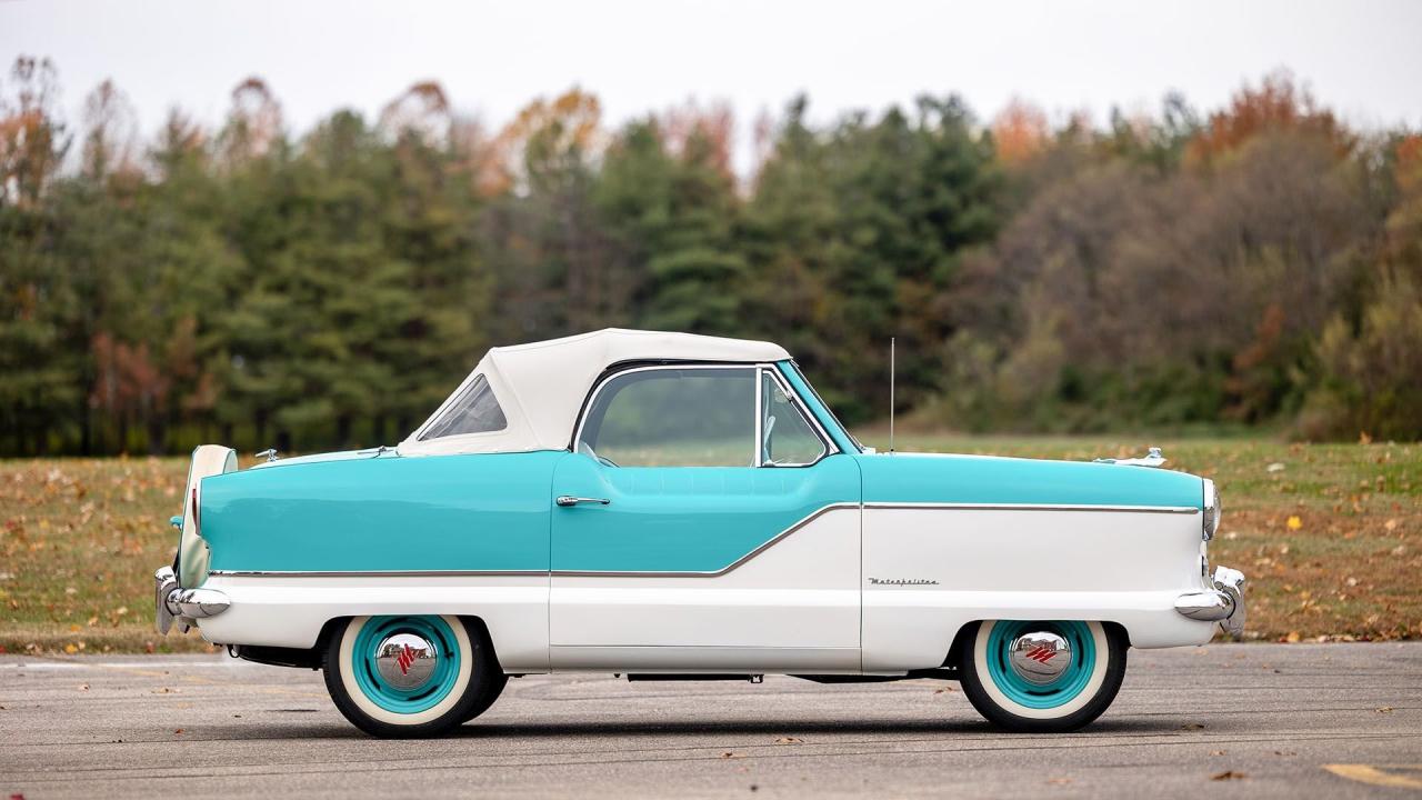 1960 Nash Metropolitan 1500 Convertible
