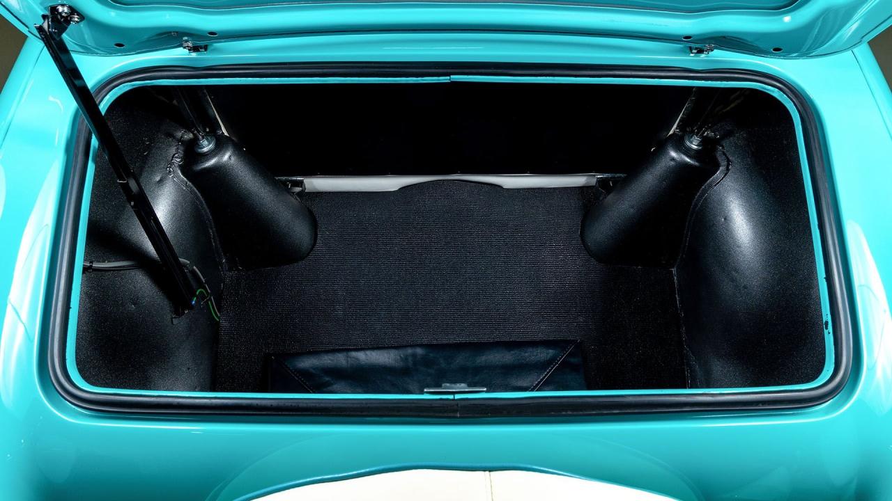 1960 Nash Metropolitan 1500 Convertible