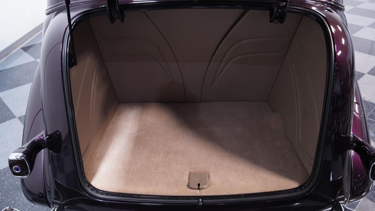 1937 Chevrolet Sedan