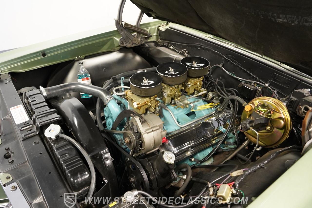 1964 Pontiac GTO Tri Power