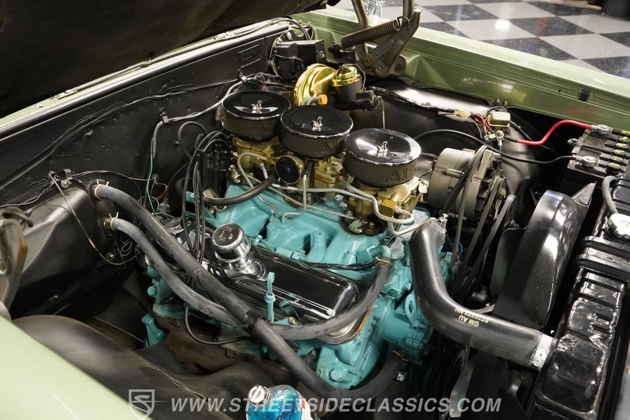 1964 Pontiac GTO Tri Power