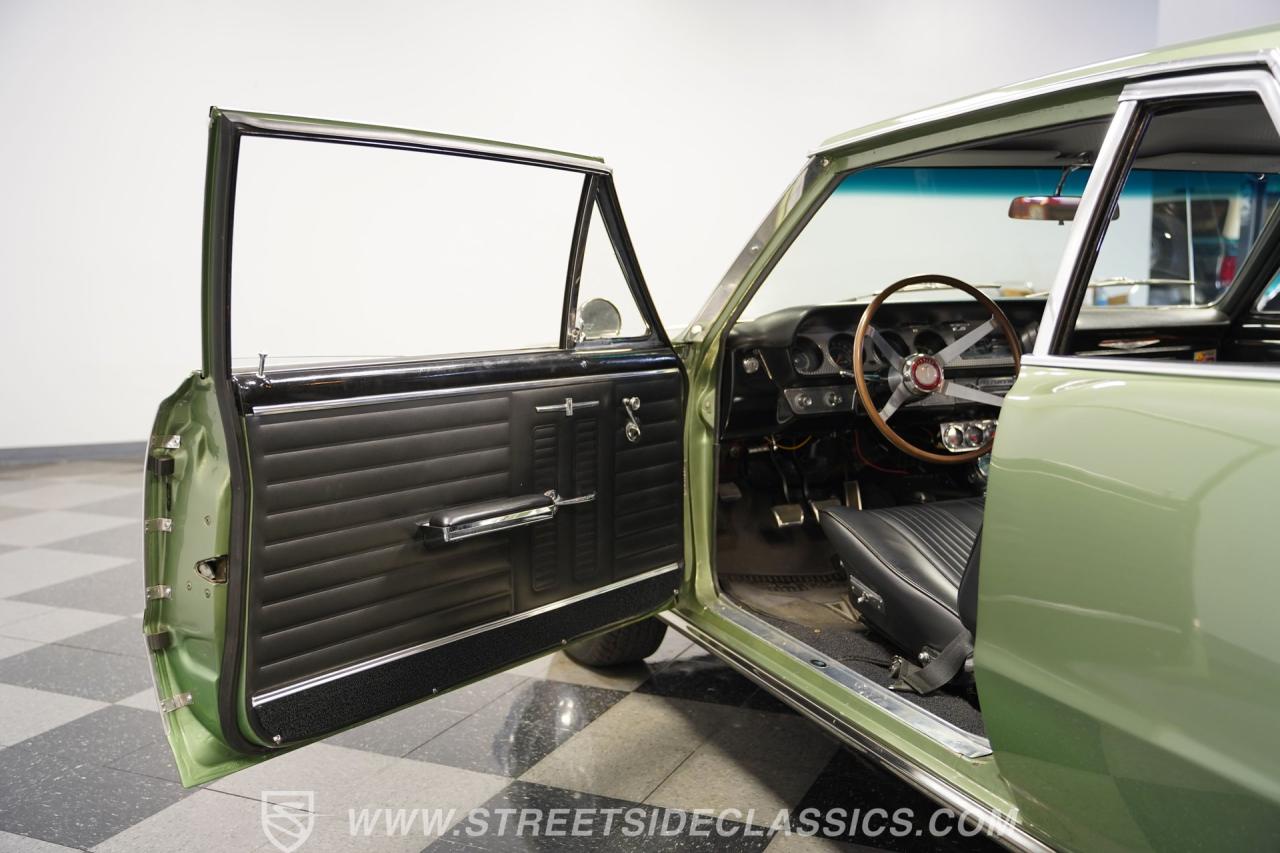 1964 Pontiac GTO Tri Power