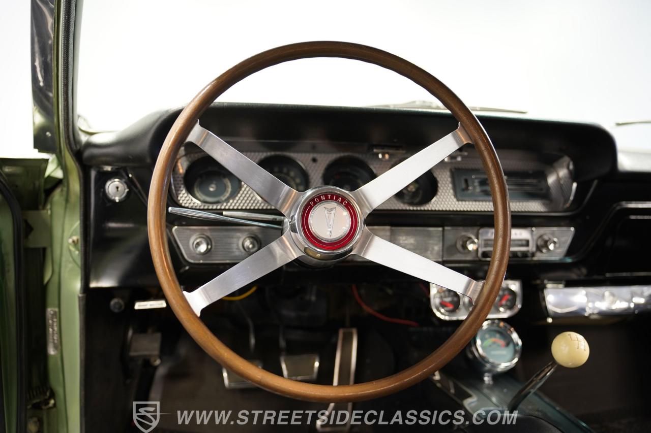 1964 Pontiac GTO Tri Power