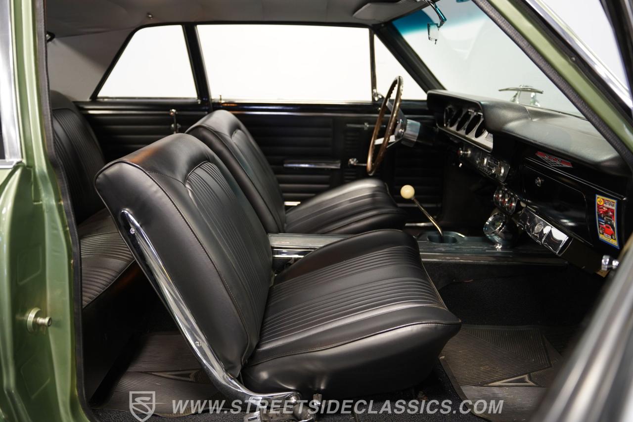 1964 Pontiac GTO Tri Power