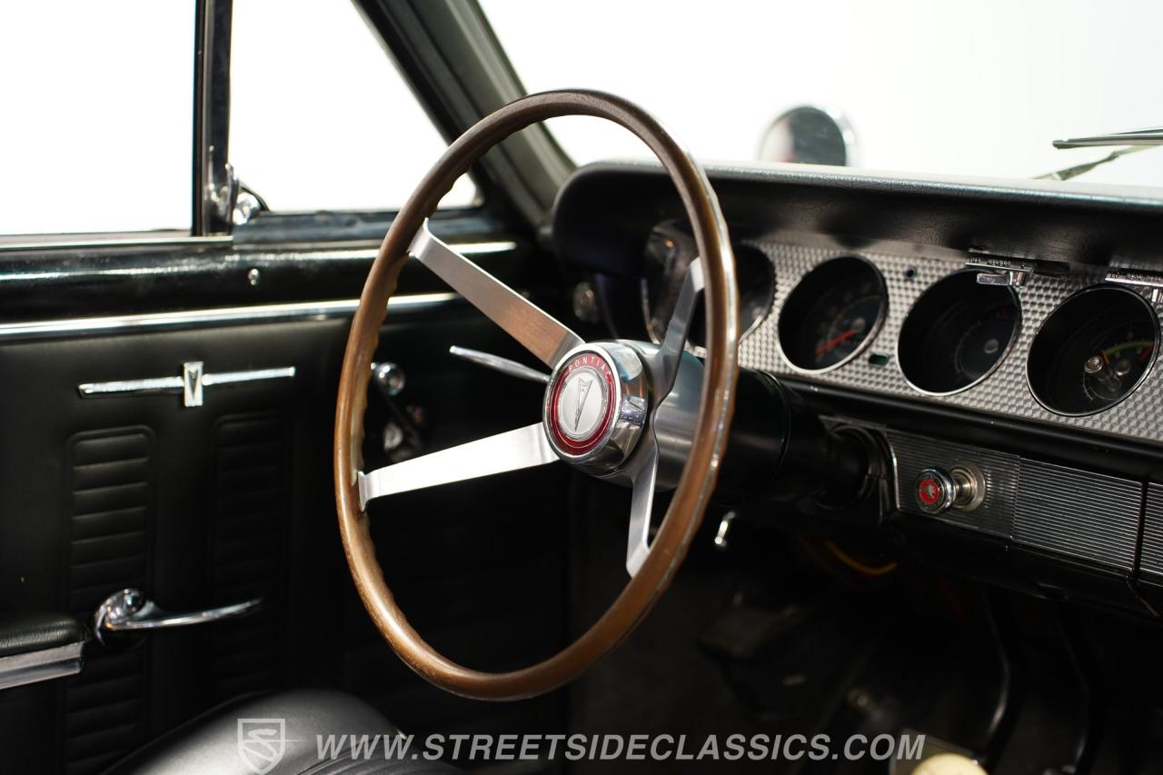 1964 Pontiac GTO Tri Power