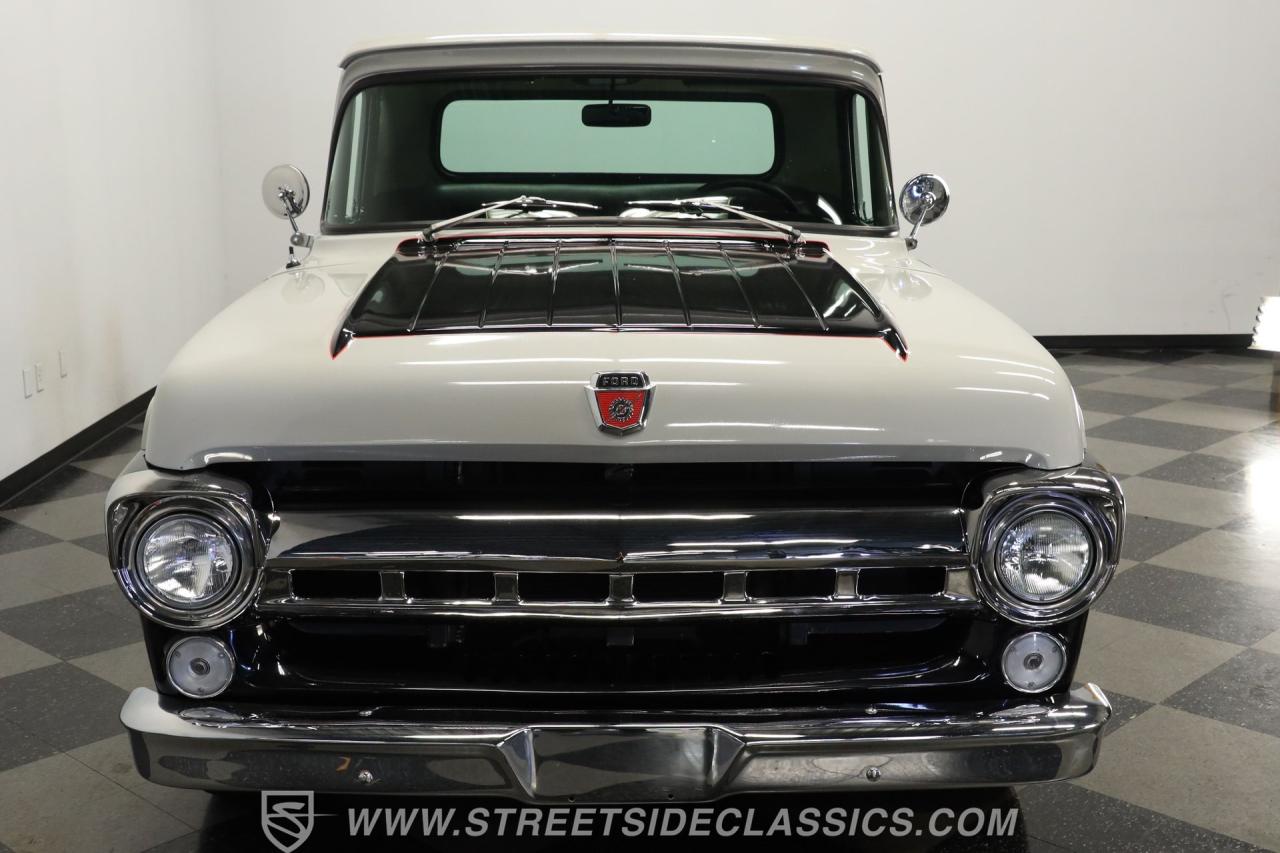 1957 Ford F-100