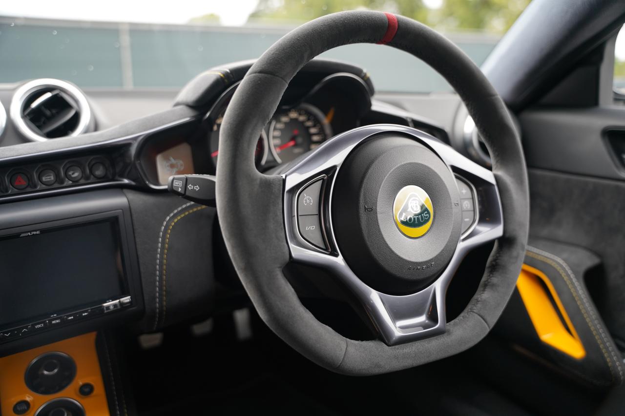 2018 Lotus Evora 