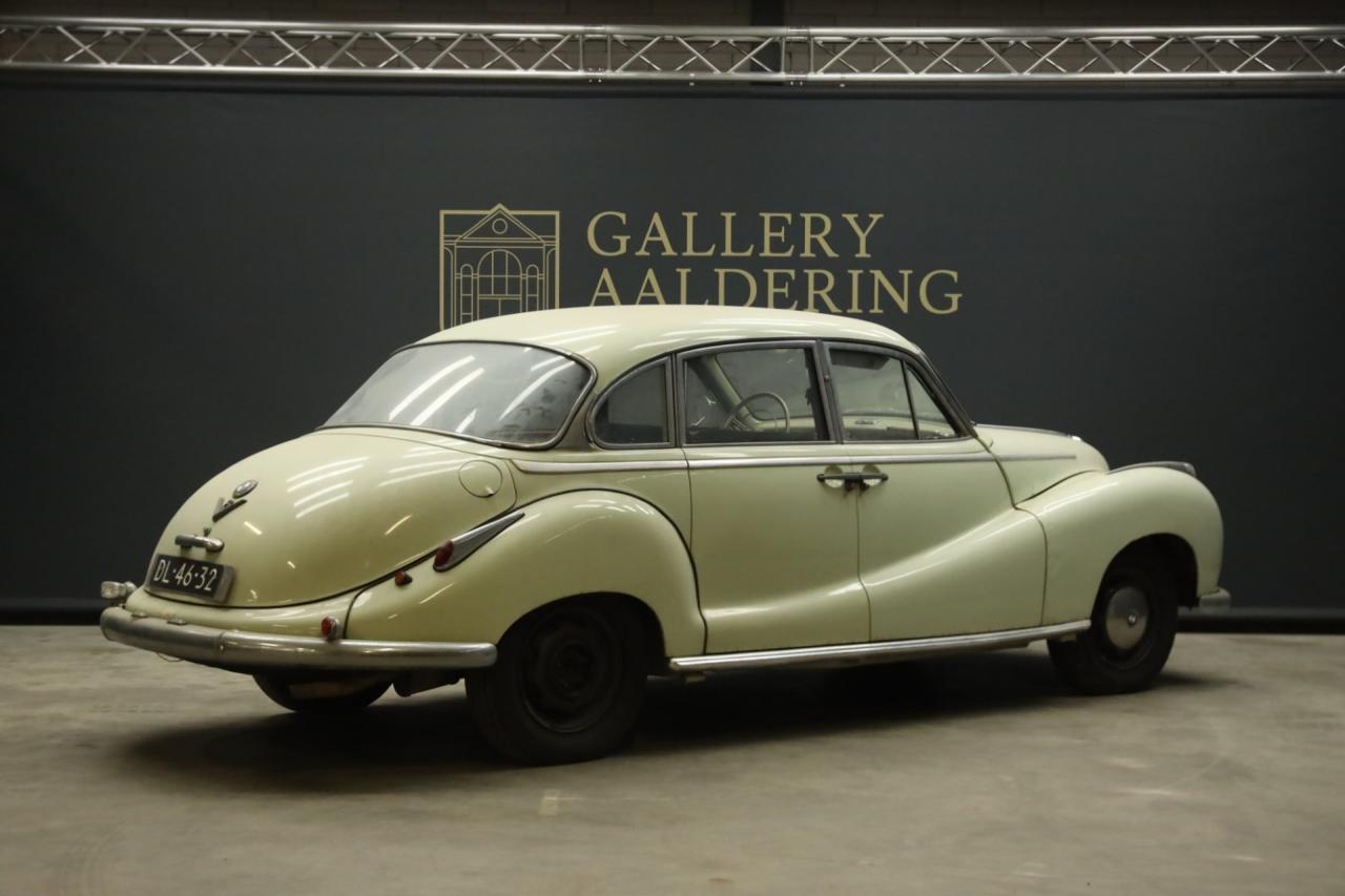 1956 BMW 502 V8 Sedan &ldquo;Barockengel&rdquo; Trade-in-car