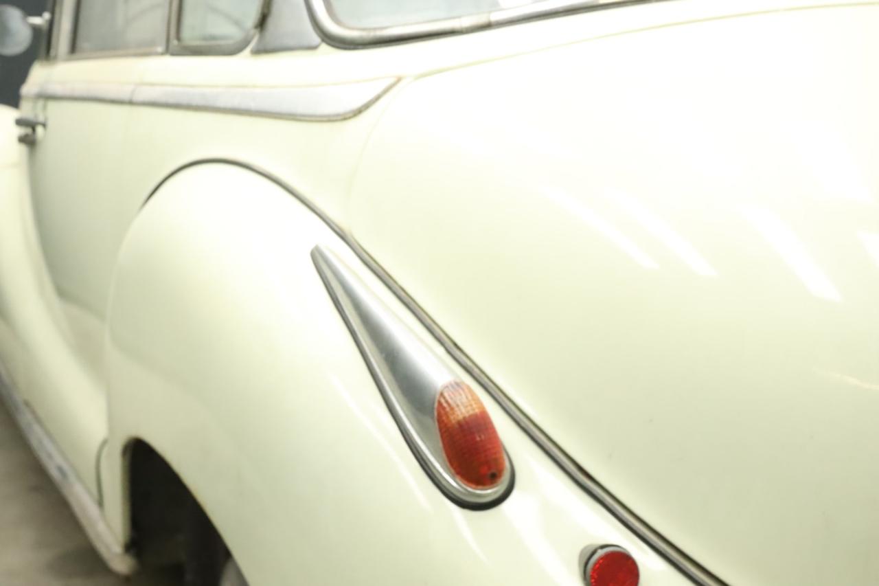 1956 BMW 502 V8 Sedan &ldquo;Barockengel&rdquo; Trade-in-car