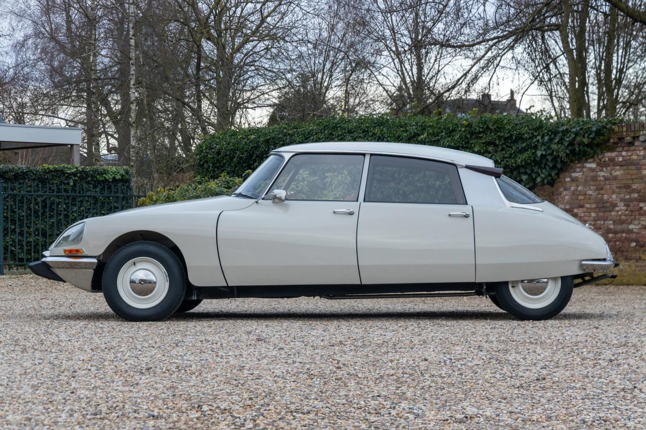 1971 Citro&euml;n Citro&euml;n ID19 DSpecial &ldquo;Poitiers history&rdquo;