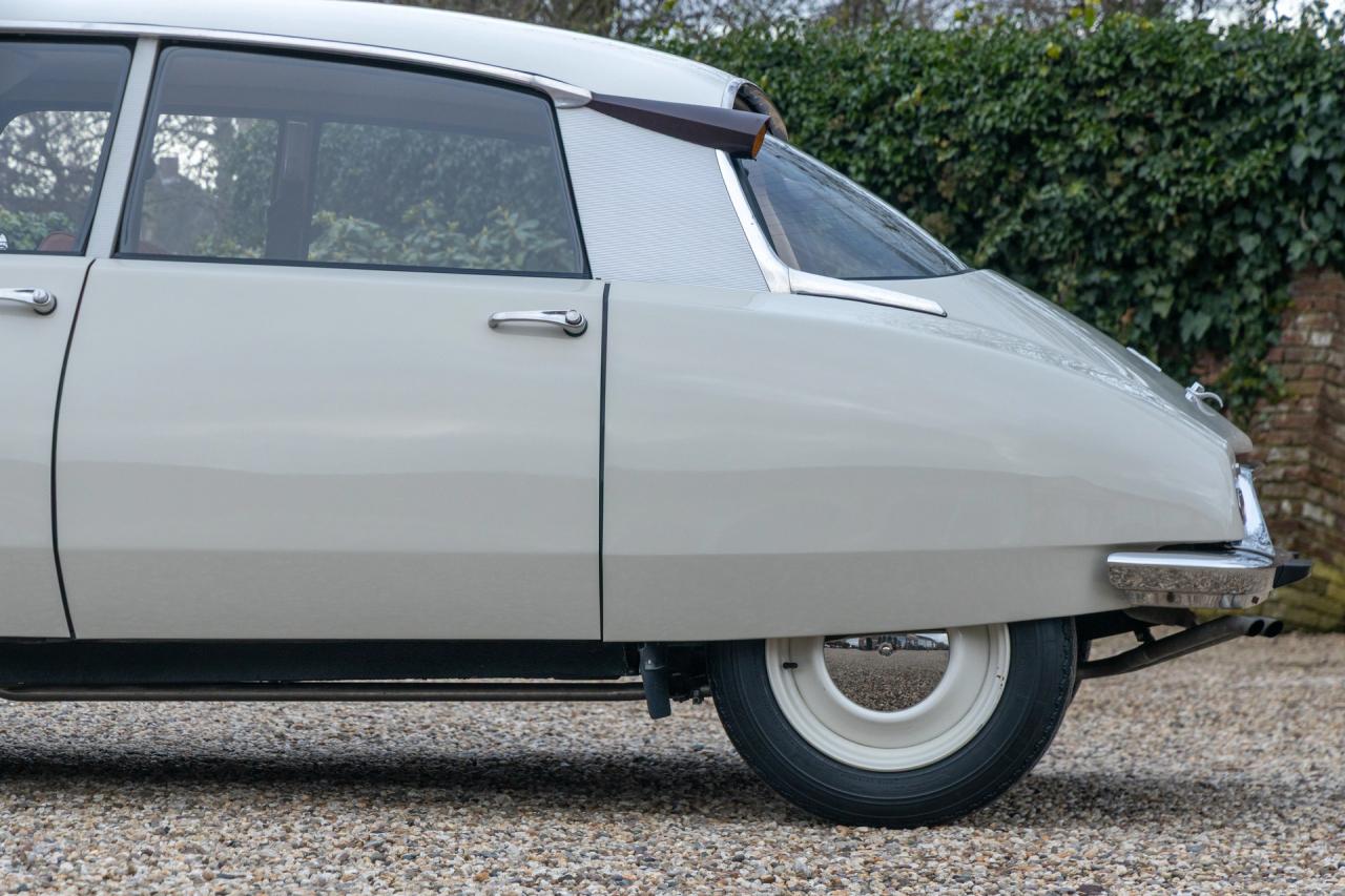 1971 Citro&euml;n Citro&euml;n ID19 DSpecial &ldquo;Poitiers history&rdquo;